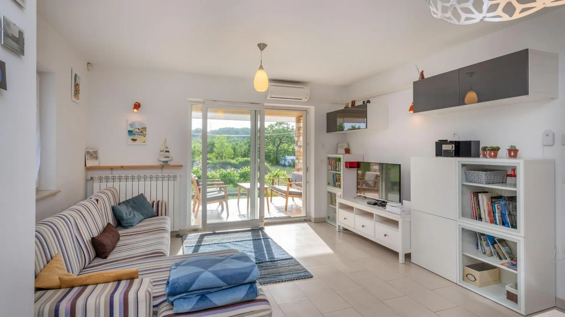 Villa Maja, An Ideal Summer Hideaway For Families And Friends Veligolji 0*,  Chorwacja